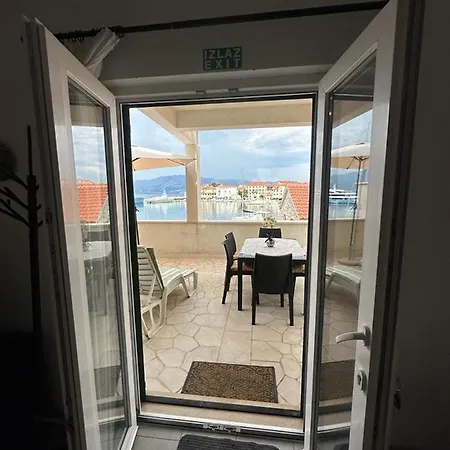 Amazing View In The Heart Of Apartman